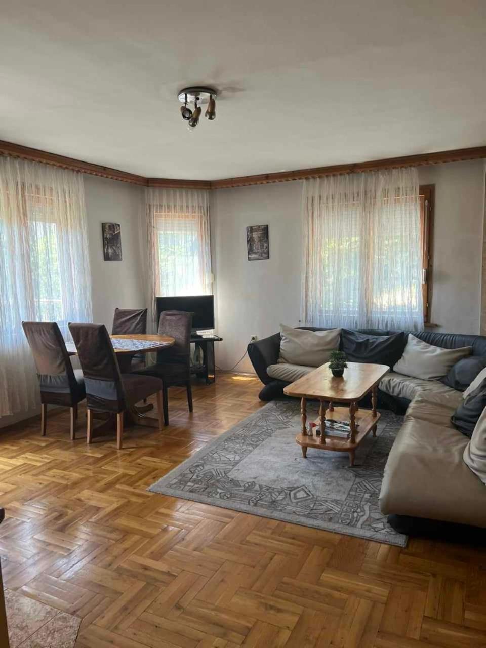 Martin'S Apartments Stara Zagora Exterior photo