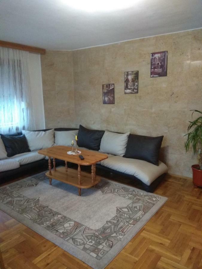 Martin'S Apartments Stara Zagora Exterior photo