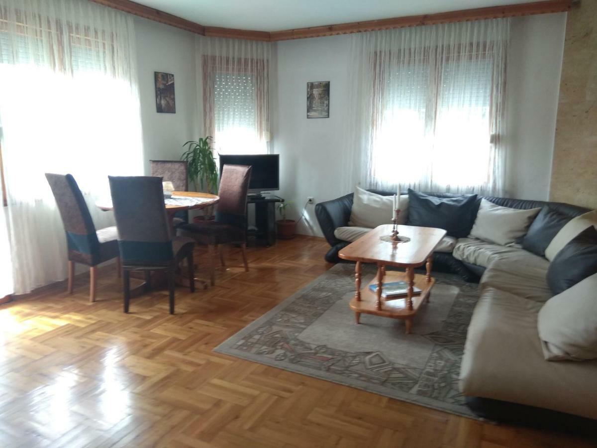 Martin'S Apartments Stara Zagora Exterior photo